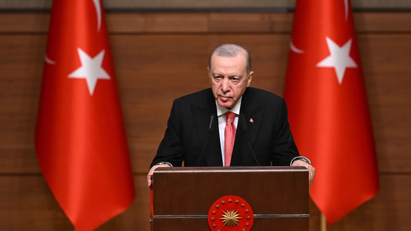 أردوغان يُدين الهجوم الإرهابي على كنيسة دمشق ويؤكد دعم تركيا لسوريا في مكافحة الإرهاب