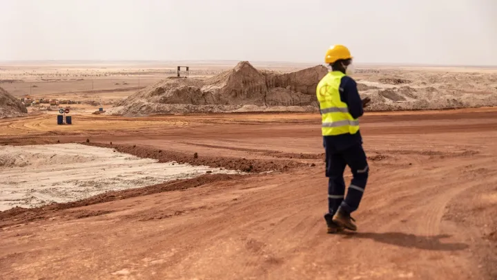 Niger miners say output will continue at nationalised uranium mine