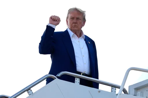 Trump upozorio Izrael: Ne bacajte te bombe na Iran