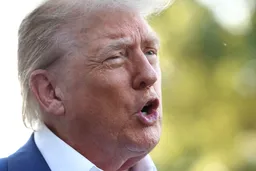 Трамп тврди дека и Иран и Израел го прекршиле примирјето