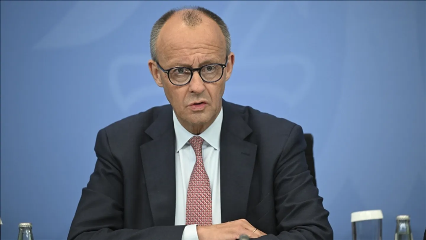 Njemački kancelar kaže da NATO mora povećati izdvajanja za odbranu zbog prijetnje Rusije