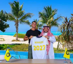 Ronaldo edhe dy vite të tjera në Al-Nassr