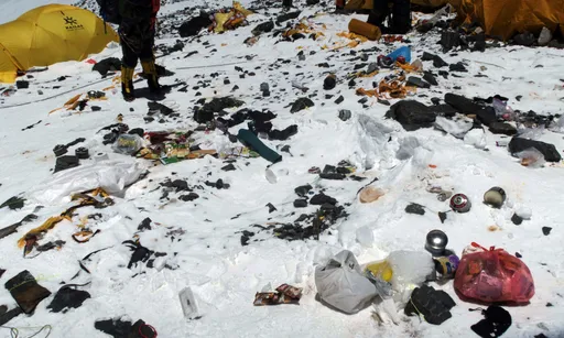 ड्रोन एवरेस्ट के कचरे की समस्या से निपटेंगे