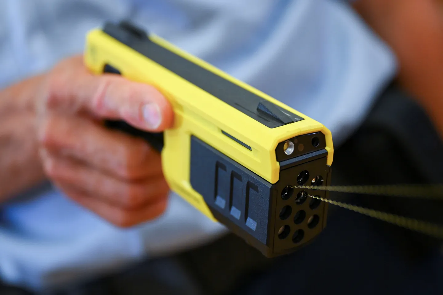 Bundestag macht Weg frei für Einsatz von Tasern durch Polizei