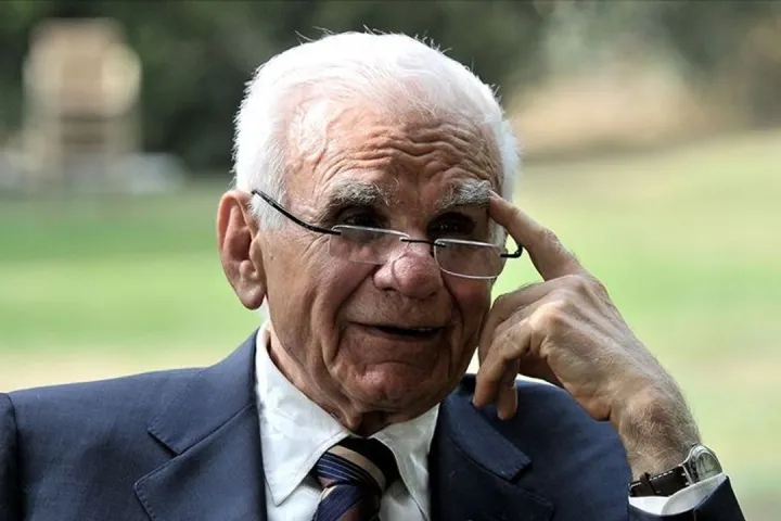 Gazi Yasargil, o médico turco que foi pioneiro na neurocirurgia