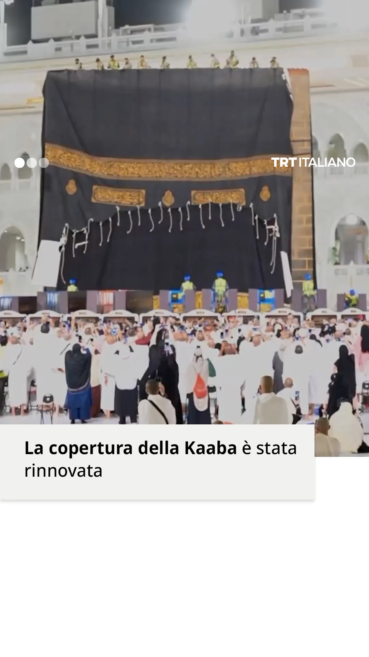 La copertura della Kaaba è stata rinnovata
