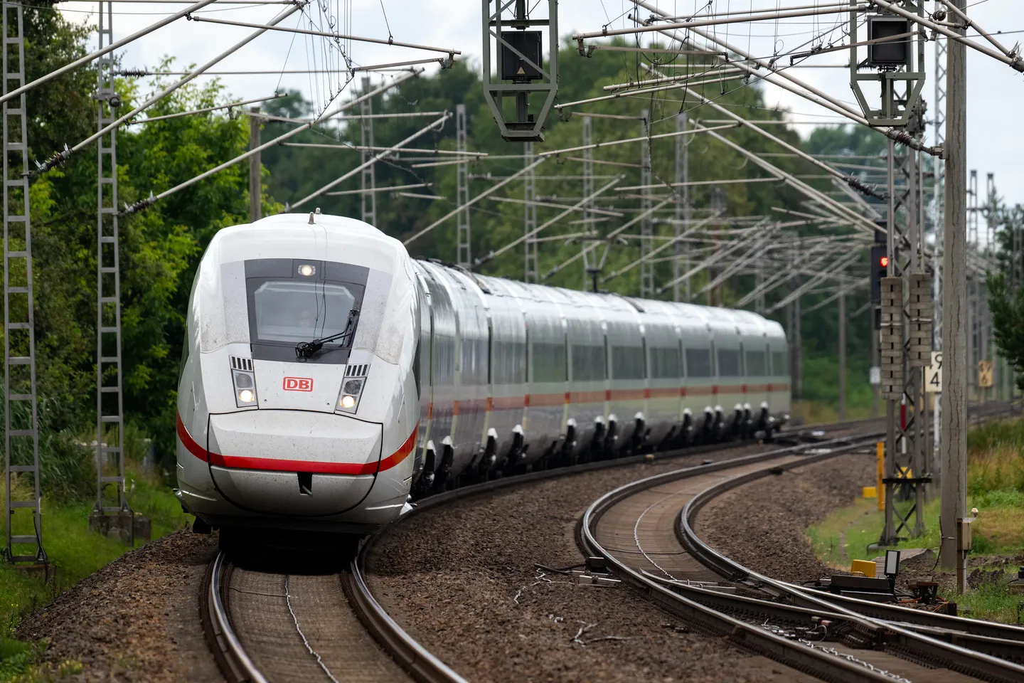 Bahn will Sitzplatzangebot erhöhen - Dementi zu Abbau