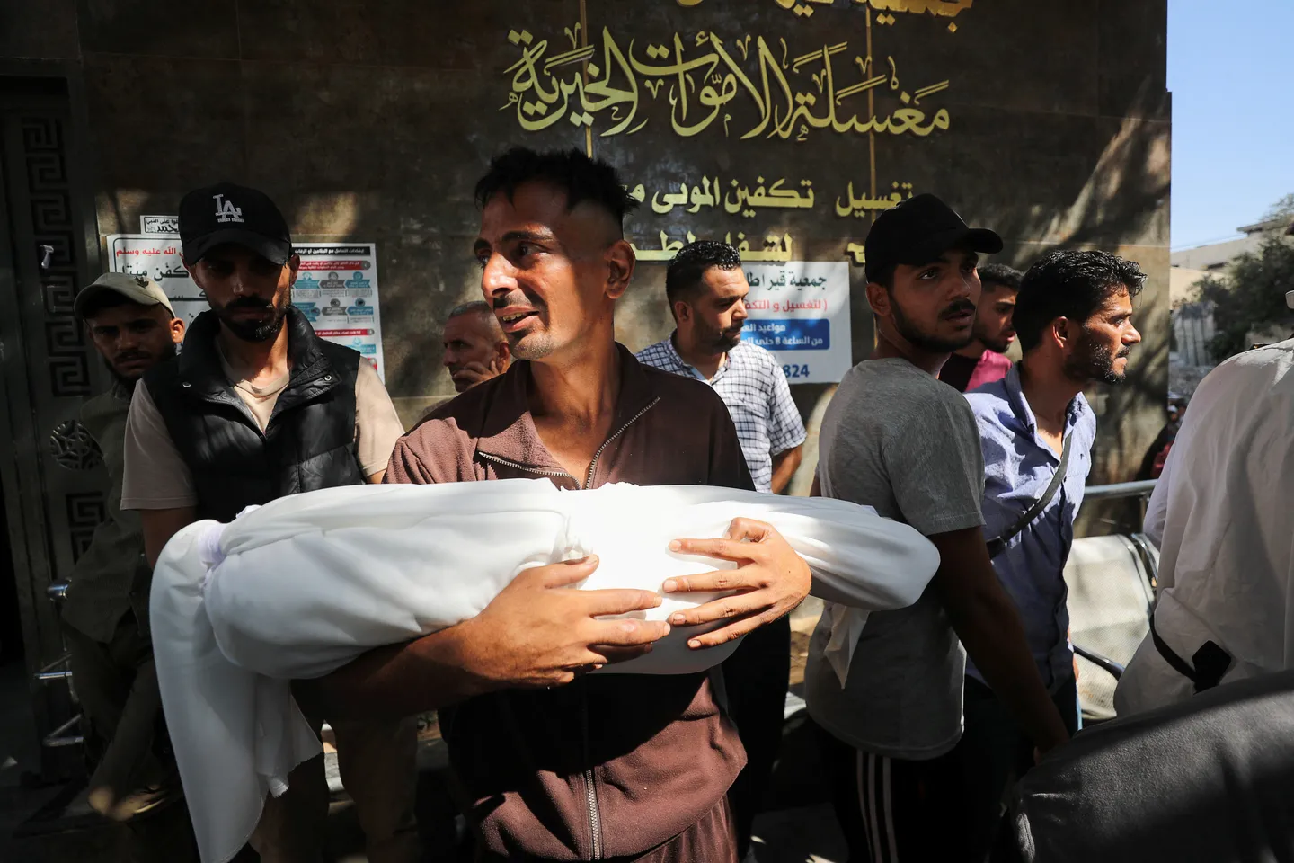 Gaza: la Défense civile annonce 62 morts dans des tirs israéliens