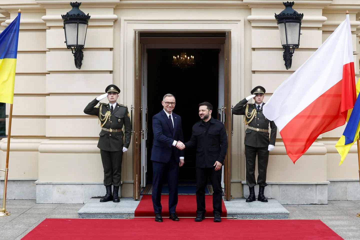 Prezydent Duda: Polska nie może być pomijana w sprawach dotyczących wojny na Ukrainie