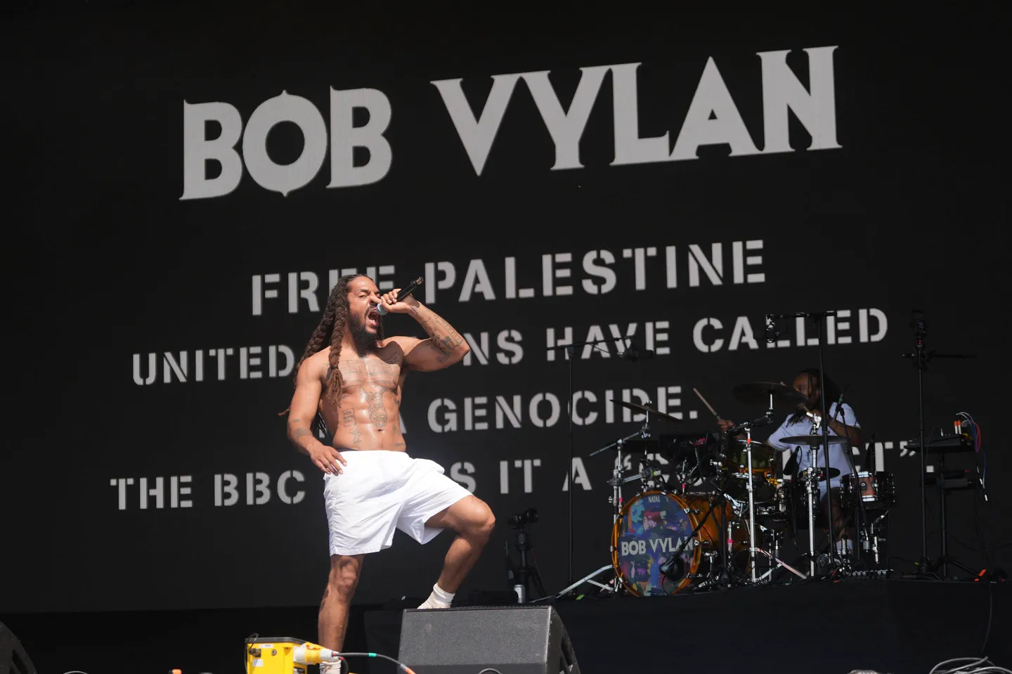 США запретили въезд группе Bob Vylan