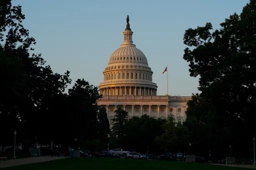 Trump says workers affected will get pay back as government shutdown continues