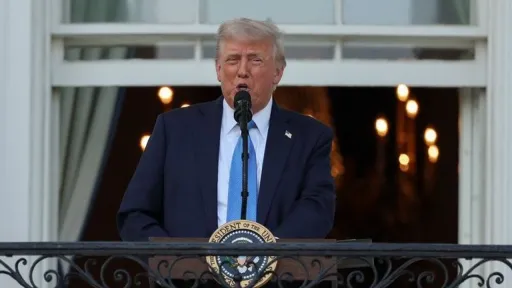 Iran sanctions go comot 'lf dem behave well' : Trump