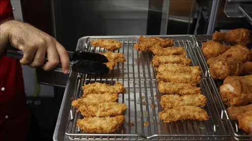 OBSh-ja paralajmëron se 1,6 milion njerëz sëmuren çdo ditë nga ushqimi i pasigurt