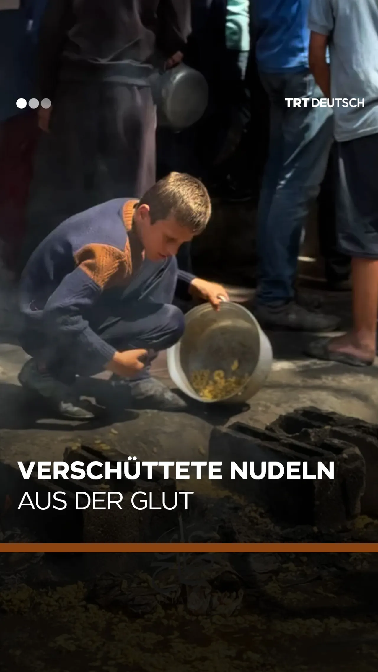 Verschüttete Nudeln
aus der Glut