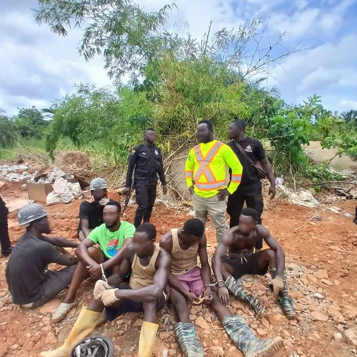 An kama ‘yan Galamsey 49 da injinan haƙo ma’adinai fiye da 135 a Ghana