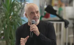 Albanski premijer izjavio da bi vještačka inteligencija mogla biti integrirana u rad vlade