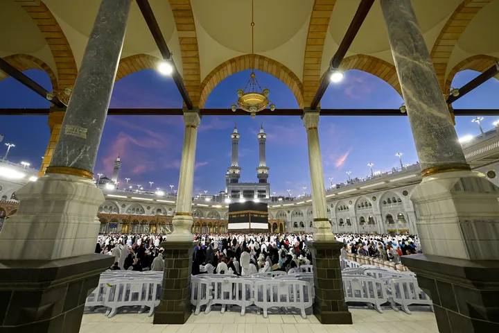 Saudi Arabia launches 155,000-tonne cooling system to protect Hajj pilgrims from extreme heat