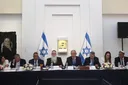 عقب اغتيال مسؤولين حوثيين.. الحكومة الإسرائيلية تجتمع في "مكان سري" ووزير الطاقة يهدد بالمزيد
