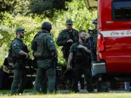 Xerife: Homem morto e uma arma de fogo encontrados em local de tiroteio numa montanha no Idaho, EUA