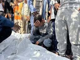 Izraelska vojska ubila najmanje 22 Palestinaca u napadima na Gazu