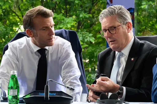 ستارمر وماكرون يؤكدان ضرورة شمول لبنان في اتفاق الهدنة بين إيران وأمريكا