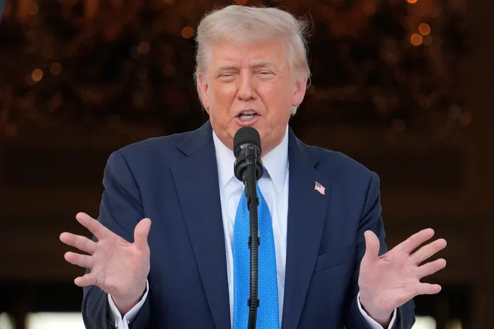 Trump interdit l'entrée aux États-Unis des ressortissants de 12 pays, majoritairement africains