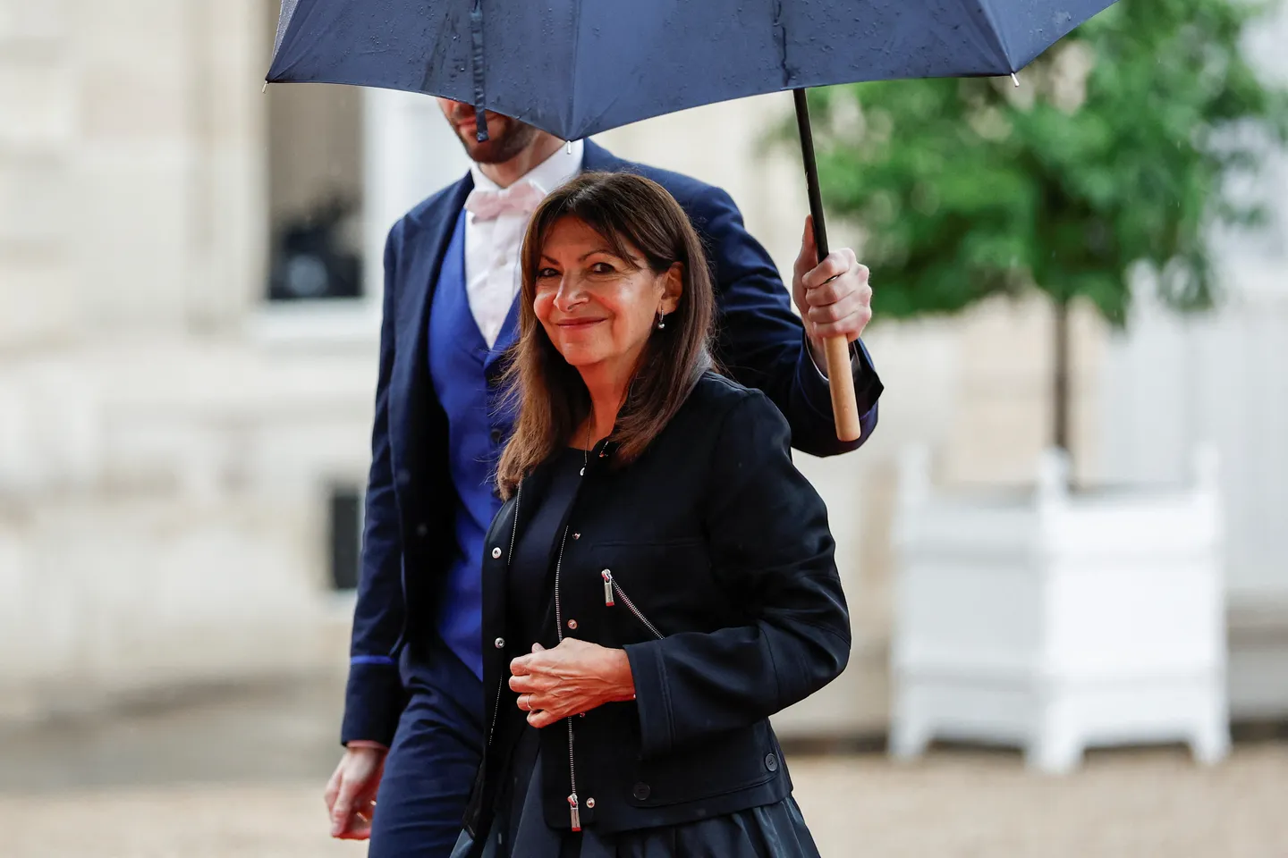 Anne Hidalgo s’habille en Burberry: 84.200 euros aux frais de l’État
