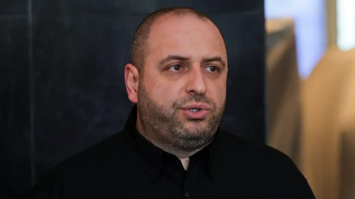 وزير الدفاع الأوكراني: سنتلقى من الحلفاء نحو 1.3 مليار يورو لتصنيع الأسلحة
