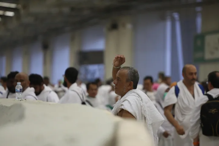Muslim pilgrims 'stone the devil' as hajj nears end in Saudi Arabia