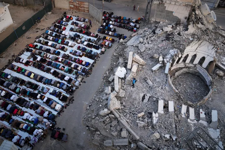 Under Israeli invasion, Palestinians endure a mournful Eid al Adha