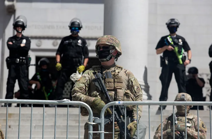 Trump deploys 2,000 troops amid LA immigration protests