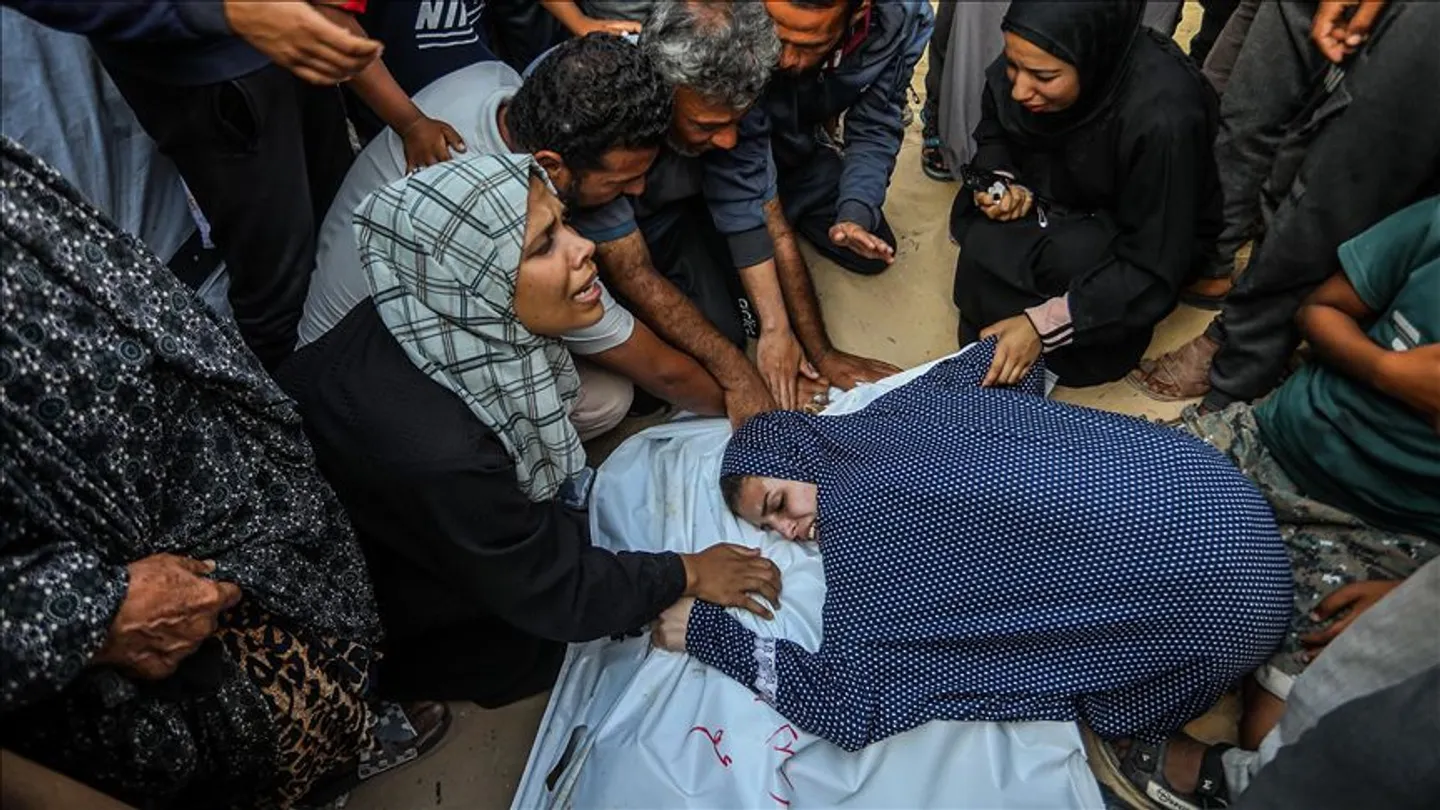 Numri i të vdekurve në Gaza shkon afro 55.000, ndërsa Izraeli vazhdon luftën kundër palestinezëve