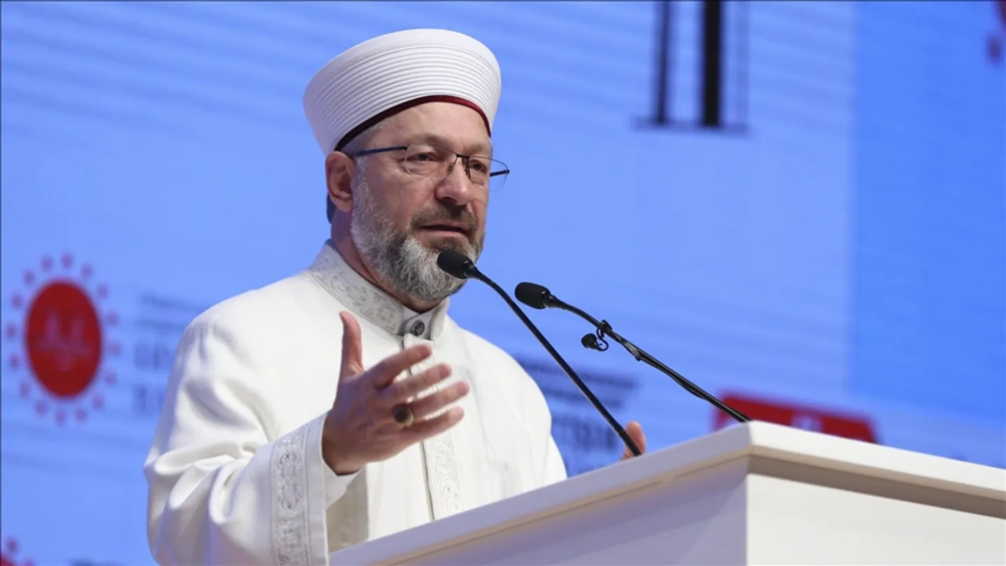 رئيس الشؤون الدينية التركي يدين اعتراض السفينة "مادلين": عمل إرهابي يكشف وجه الاحتلال الحقيقي