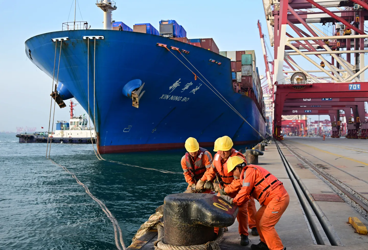 Zollstreit: Chinas Handel mit USA bricht deutlich ein