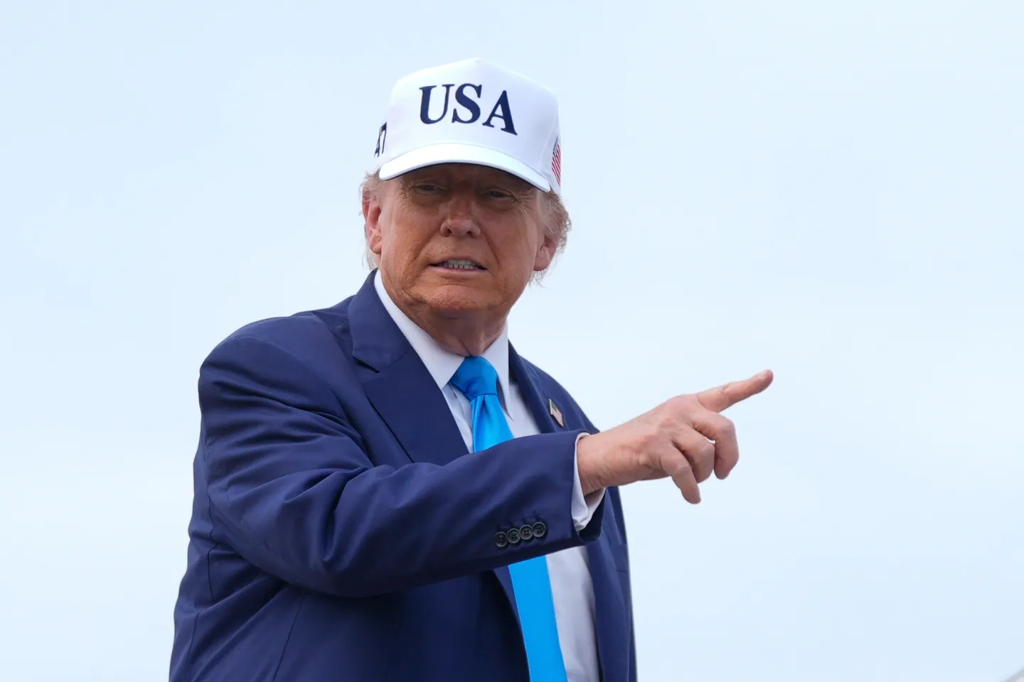 Trumps neue Einreisesperre für zwölf Staaten tritt in Kraft