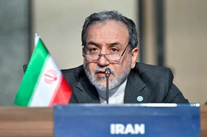 ایران خواستار تضمین کامل در برابر حملات امریکا قبل از آغاز مجدد مذاکرات هسته‌ای شد