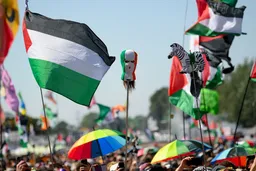 How the Kneecap saga at Glastonbury exposes Britain's hypocrisy