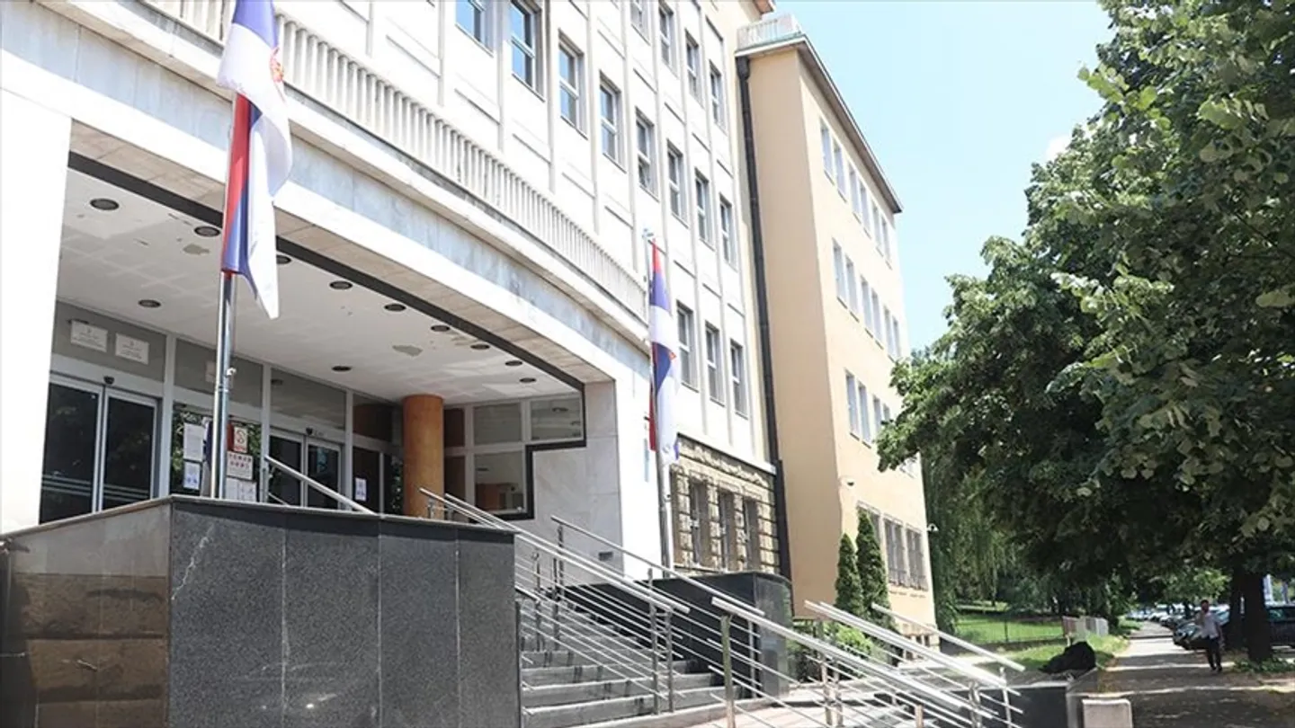 Судот во Белград ослободи генерал на Војската на РС за злосторствата во Сребреница