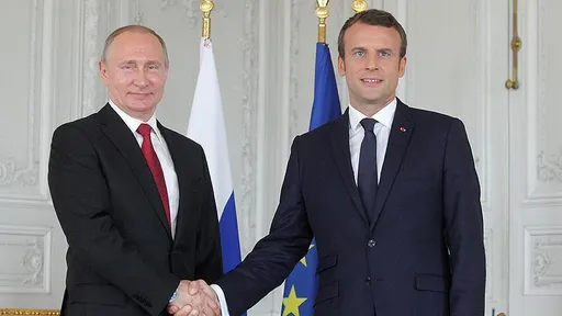 Putin i Macron razgovarali o ratu u Ukrajini u prvom telefonskom razgovoru od 2022. godine
