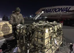 САЩ обявиха че ограничават предаването на боеприпаси на Украйна