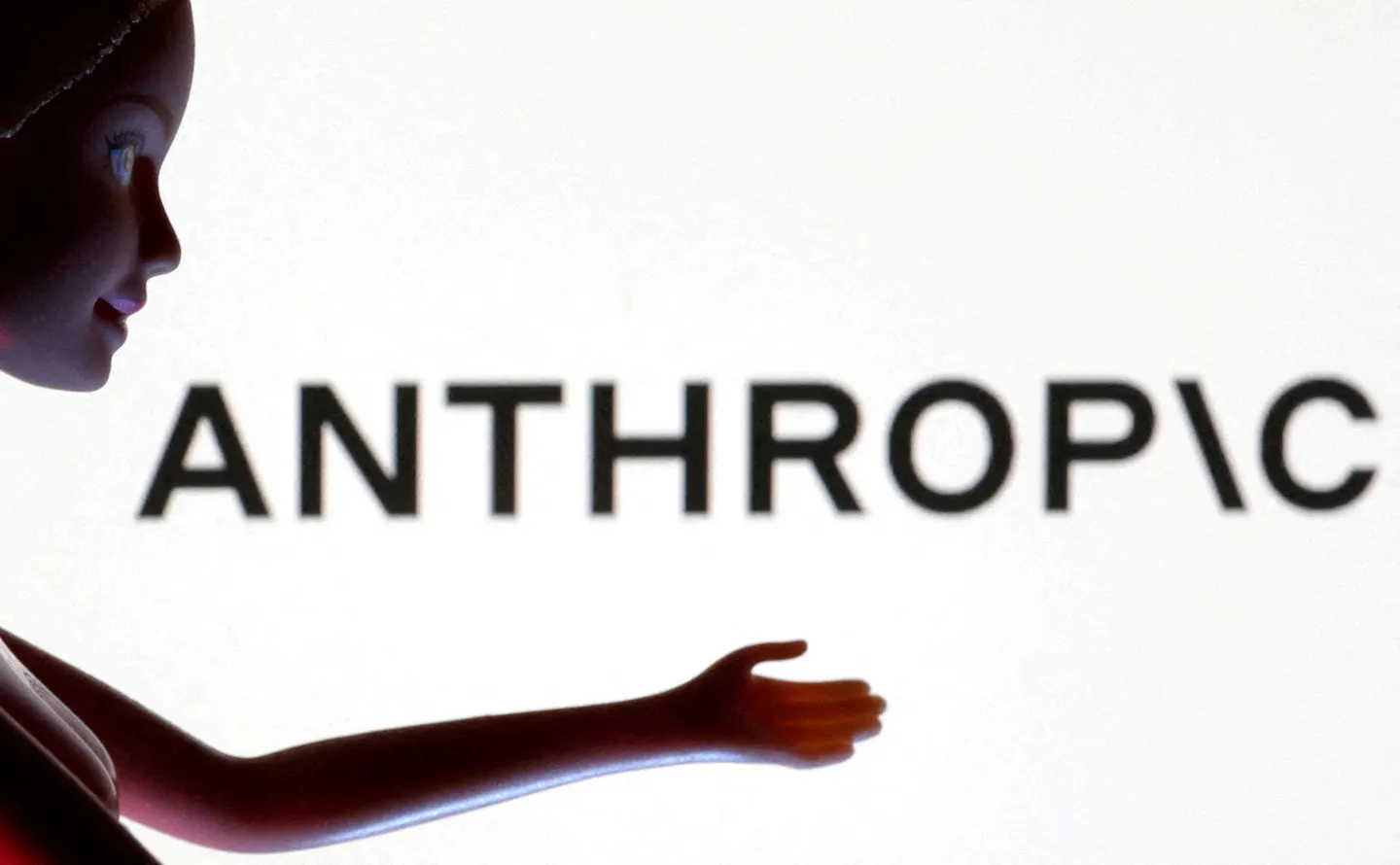 US tech giant Anthropic bans China-controlled firms amid AI security concerns