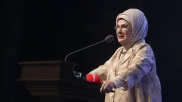روز خانواده‌های فرزندپذیر؛ امینه اردوغان خواستار ترویج همبستگی جهانی با کودکان شد