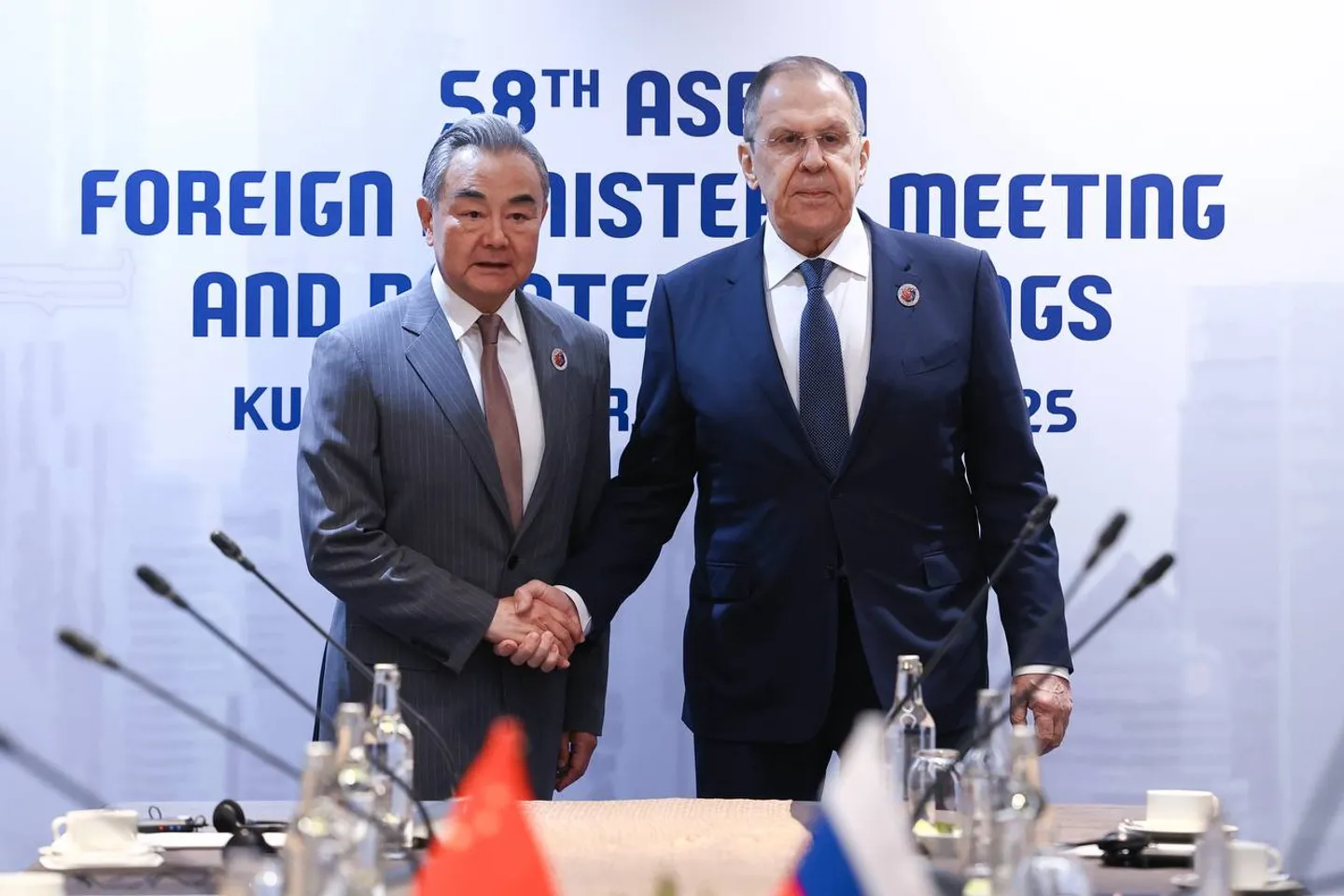 Китай и Россия против НАТО в Азии