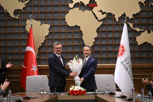 Burhanettin Duran, viceministro de Exteriores, será el nuevo director de Comunicaciones de Türkiye