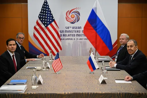 Lavrov informs US counterpart about Russian strikes on Kiev military sites