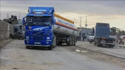 "لا يغطي احتياجات يوم واحد".. الأمم المتحدة: دخول الوقود إلى قطاع غزة لأول مرة منذ 130 يوماً