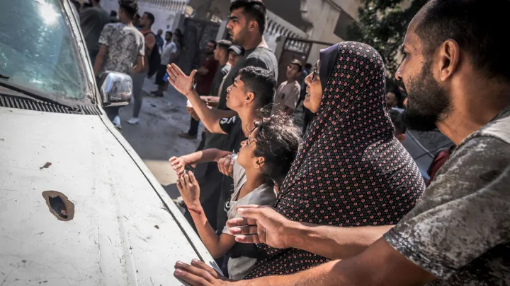 782 "شهيد مساعدات" ومجزرة تطول نقطة طبية بغزة.. وجيش الاحتلال يستمر في تدمير آليات الدفاع المدني
