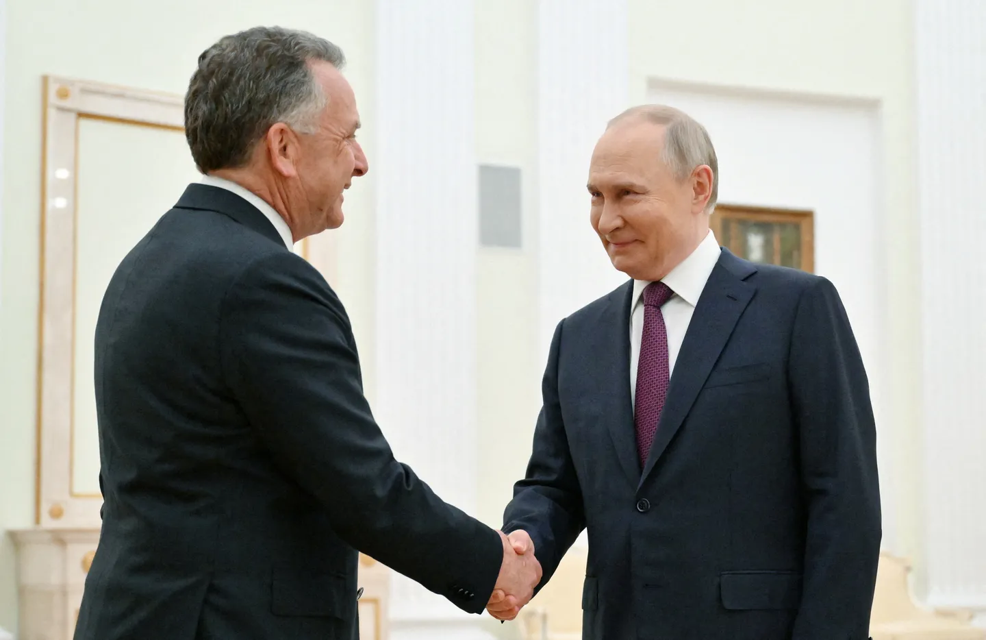Спецпосланник Трампа едет в Россию