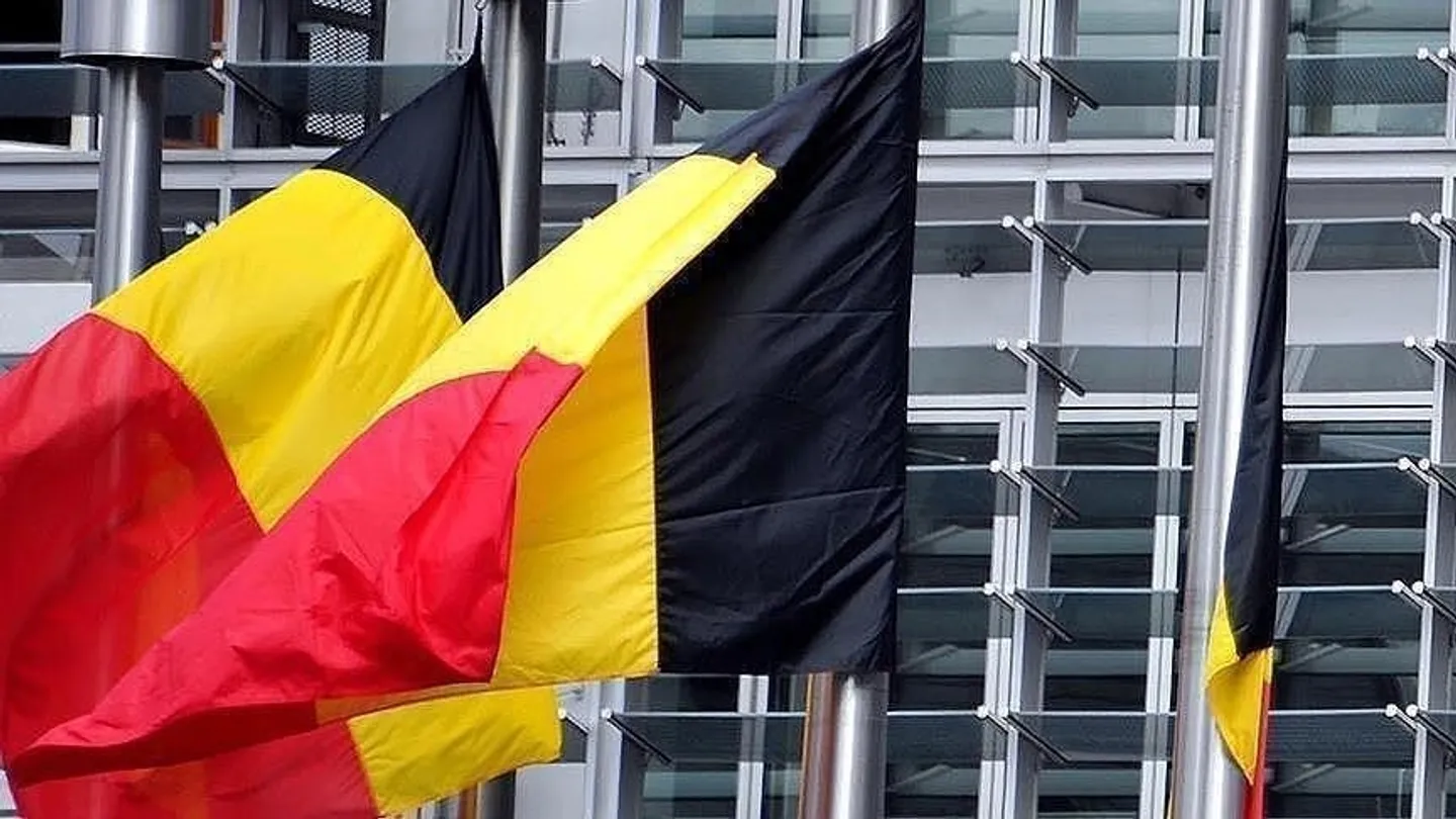 Belgjika planifikon t'u heqë shtetësinë personave të dënuar për krime të rënda