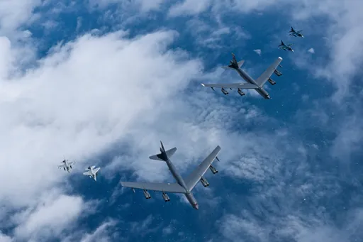중국, 러시아 전략 공중 초계에 한국과 일본 군용기 긴급 발진